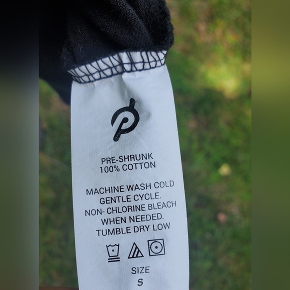 Bundle Only: PELOTON  Centuray Cotton Black Short Sleeve T-Shirt Size Small - Picture 6 of 6